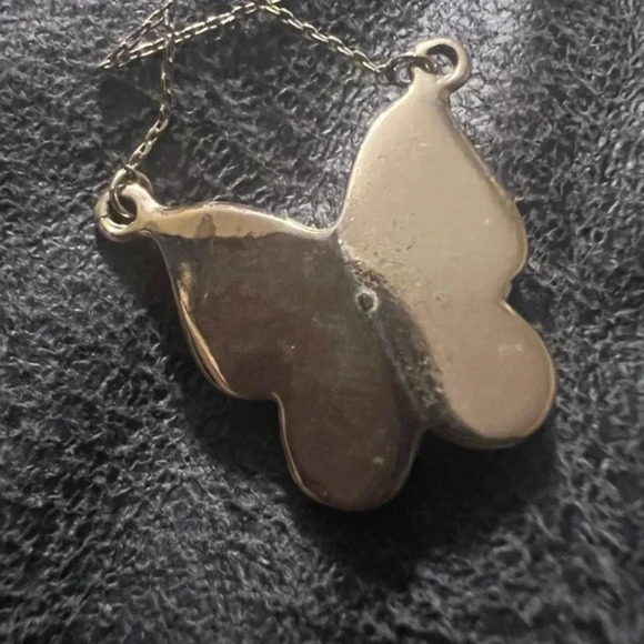 Mother of Pearl Butterfly Necklace - Picture 9 of 10